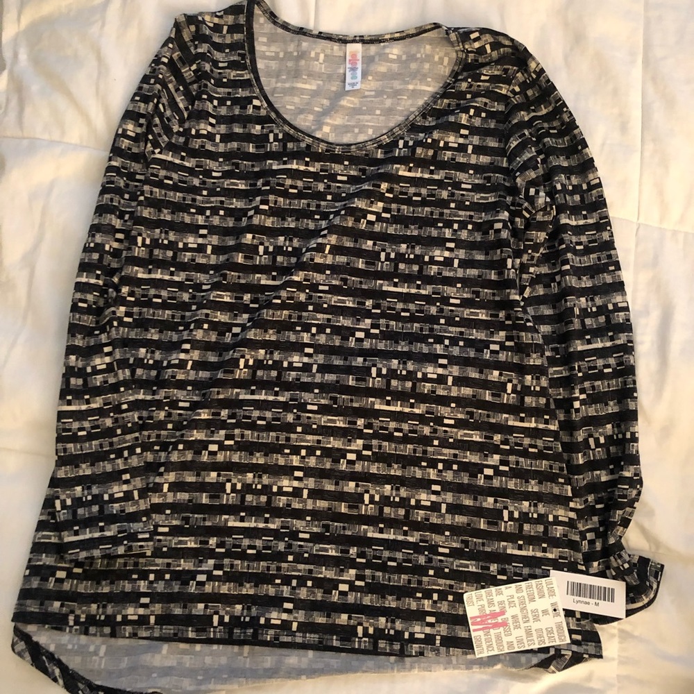 NEW Lularoe Lyanne size Medium